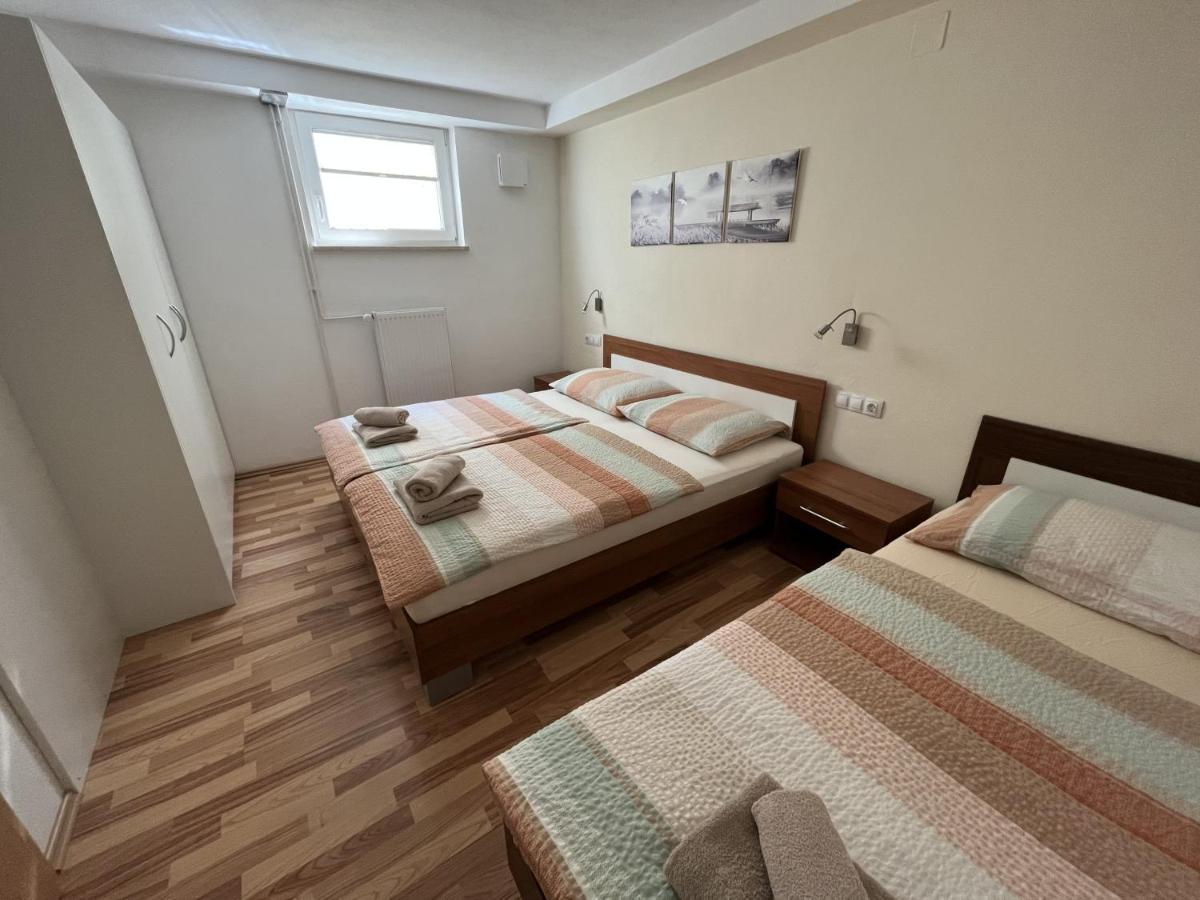 Apartma Slivnik *